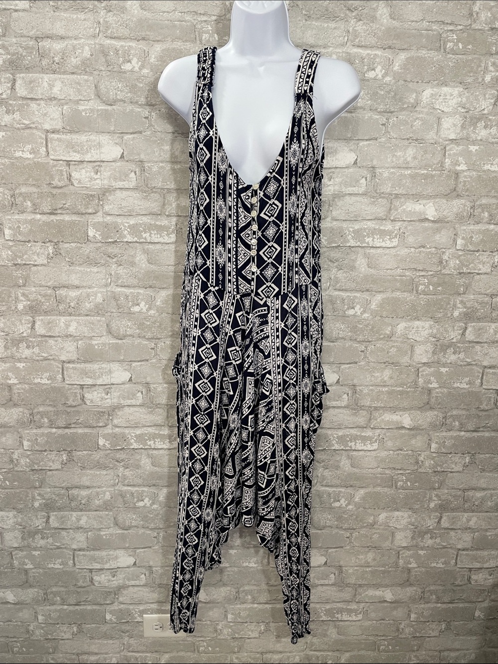 NF Sleeveless Navy & White Printed Harem Jumpsuit
